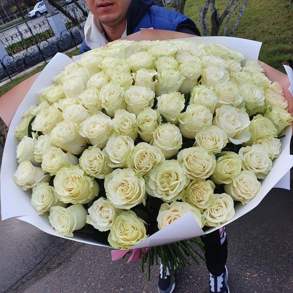 101 шт Шикарный букет белых роз